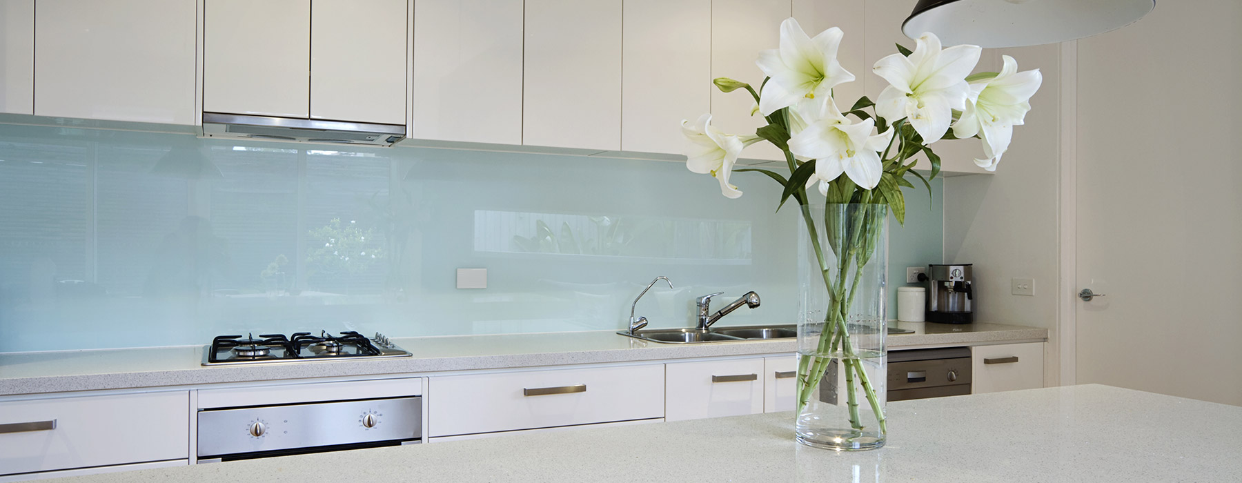 Glass splashbacks Oxford | Window splash back | A&C Glazing